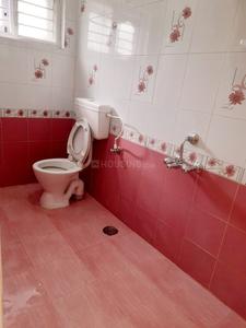 Bathroom Image of 1250 Sq.ft 2 BHK Builder Floor for rent in NRI Layout Bengaluru for Rs. 27000