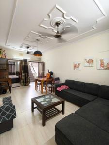 Hall Image of 1600 Sq.ft 3 BHK Apartment / Flat for sale in Taj Apartment, Gazipur New Delhi for Rs. 17000000