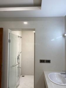 Bathroom Image of 3600 Sq.ft 5 BHK Villa for rent in Sobha International City, Sector 109 Gurgaon for Rs. 250000