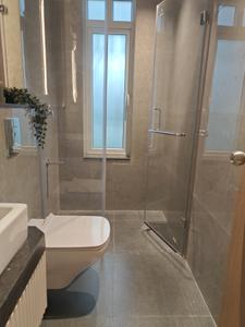 Common Bathroom Image of 1050 Sq.ft 3 BHK Apartment / Flat for sale in Purva Clermont, Chembur Mumbai for Rs. 42500000
