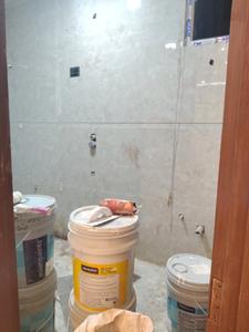 Common Bathroom Image of 800 Sq.ft 2 BHK Apartment / Flat for sale in Chhattarpur New Delhi for Rs. 6540000