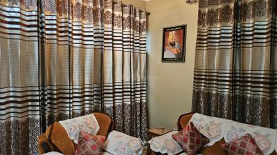 Living Room Image of 1100 Sq.ft 3 BHK Builder Floor for sale in Sector 5 Rohini New Delhi for Rs. 13500000