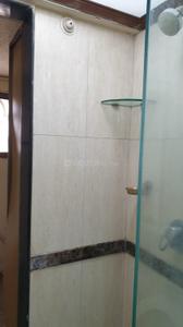 Bathroom Image of 1350 Sq.ft 3 BHK Apartment / Flat for rent in K Raheja Vistas, Powai Mumbai for Rs. 130000