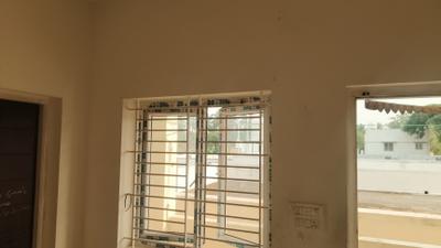 Living Room Image of 1000 Sq.ft 2 BHK Apartment / Flat for rent in Avinashi Taluk Tiruppur for Rs. 8500