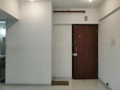 Living Room Image of 920 Sq.ft 2 BHK Apartment / Flat for rent in Kasarvadavali Thane for Rs. 27500
