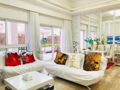 Hall Image of 2500 Sq.ft 3 BHK Apartment / Flat for sale in Mahindra Windchimes, Arakere Bengaluru for Rs. 43000000