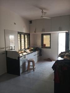 Kitchen Image of 1500 Sq.ft 2 BHK Builder Floor for rent in Ghatlodiya Ahmedabad for Rs. 20000