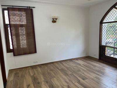 Bedroom Image of 2800 Sq.ft 3 BHK Builder Floor for rent in Sector 46 Noida for Rs. 35000
