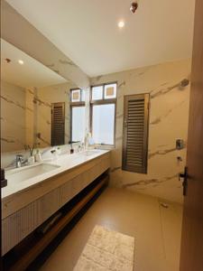 Kitchen Image of 1905 Sq.ft 3 BHK Apartment / Flat for sale in Eldeco La Vida Bella, Noida Extension Greater Noida for Rs. 21900000