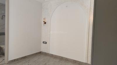 Bedroom Image of 1700 Sq.ft 3 BHK Builder Floor for sale in Kaushambi Ghaziabad for Rs. 16500000