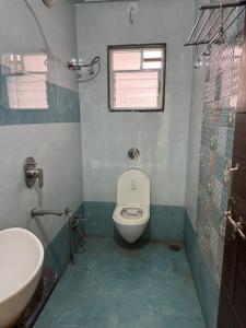 Bathroom Image of 1650 Sq.ft 3 BHK Apartment / Flat for rent in Omkar Nagar Nagpur for Rs. 20000