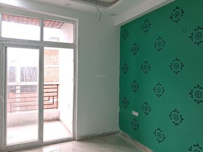 Bedroom Image of 1050 Sq.ft 2 BHK Apartment / Flat for sale in Sector 73 Noida for Rs. 4300000