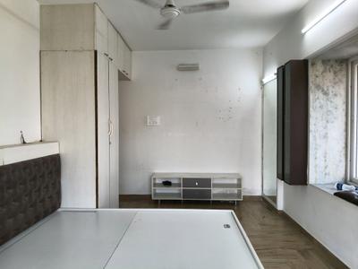Bedroom Image of 1500 Sq.ft 2.5 BHK Apartment / Flat for rent in Monte South 1, Byculla Mumbai for Rs. 170000