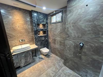 Bathroom Image of 2250 Sq.ft 4 BHK Builder Floor for sale in Rajouri Garden New Delhi for Rs. 46500000