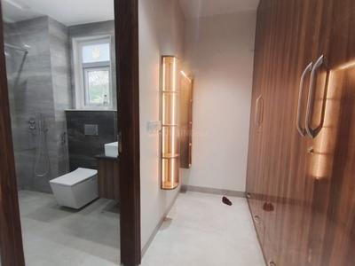 Bathroom Image of 1350 Sq.ft 3 BHK Builder Floor for sale in Sector 23 Gurgaon for Rs. 25500000
