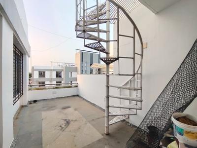 Balcony Image of 1750 Sq.ft 3 BHK Penthouse for sale in Diwalipura Vadodara for Rs. 11000000