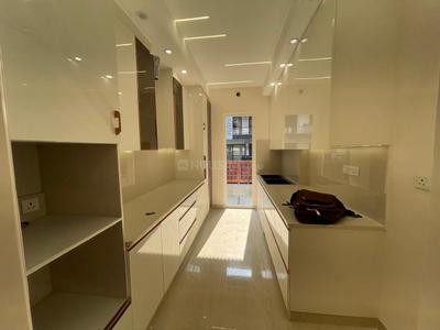 Kitchen Image of 2025 Sq.ft 2 BHK Apartment / Flat for sale in DLF Phase 2, DLF Phase 2 Gurgaon for Rs. 42500000