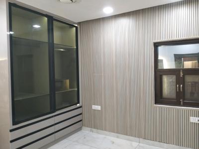 Bedroom Image of 650 Sq.ft 2 BHK Builder Floor for sale in Vikaspuri New Delhi for Rs. 9200000