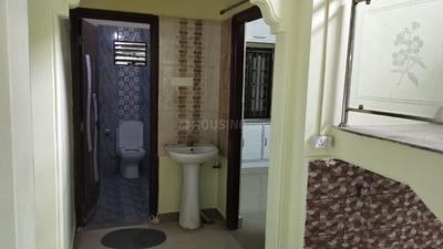 Bathroom Image of 1350 Sq.ft 3 BHK Duplex for rent in Nagole Hyderabad for Rs. 27999