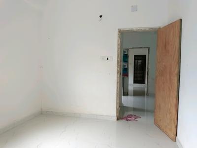 Bedroom Image of 820 Sq.ft 2 BHK Apartment / Flat for rent in Kasba Kolkata for Rs. 14000