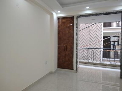 Bedroom Image of 1250 Sq.ft 3 BHK Apartment / Flat for rent in Chhattarpur New Delhi for Rs. 35000