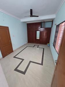 Bedroom Image of 700 Sq.ft 2 BHK Builder Floor for rent in Adambakkam Chennai for Rs. 24000