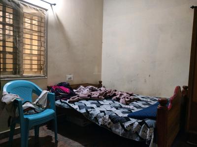 Bedroom Image of 1200 Sq.ft 2 BHK Independent House for rent in Agrahara Layout Bengaluru for Rs. 22500