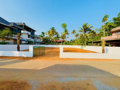 Image of 5220 Sq.ft Residential Plot / Land for sale in Kakkanad, Kochi for Rs. 14400000