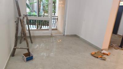 Living Room Image of 1200 Sq.ft 2.5 BHK Apartment / Flat for sale in Sikka Karmic Greens, Sector 78 Noida for Rs. 8500000