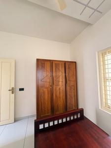 Bedroom Image of 2000 Sq.ft 4.5 BHK Independent House for rent in Pothencode Thiruvananthapuram for Rs. 35000