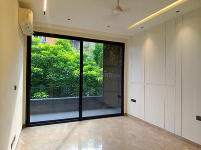 Bedroom Image of 2835 Sq.ft 4 BHK Builder Floor for sale in Kailash Colony New Delhi for Rs. 87500000