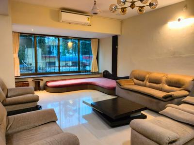 Hall Image of 1850 Sq.ft 4 BHK Apartment / Flat for sale in Juhu Mumbai for Rs. 100000000