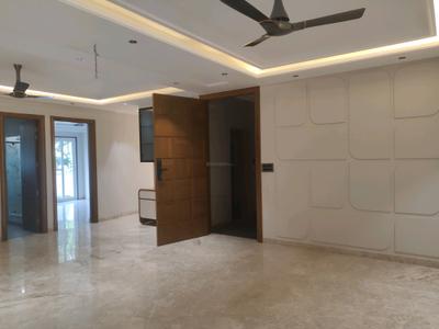 Living Room Image of 4200 Sq.ft 4 BHK Builder Floor for sale in Ridhi Signature Floors 358 Sqyd, Sector 21C Faridabad for Rs. 34500000