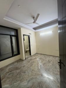 Bedroom Image of 2200 Sq.ft 3 BHK Builder Floor for rent in Capital Apartments, Manglapuri New Delhi for Rs. 35000