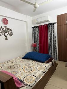 Bedroom Image of 1100 Sq.ft 2 BHK Builder Floor for sale in Royal Residency, Sector 130 Noida for Rs. 6600000
