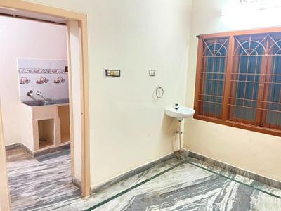 Balcony Image of 950 Sq.ft 2 BHK Apartment / Flat for rent in Gajuwaka Visakhapatnam for Rs. 10000