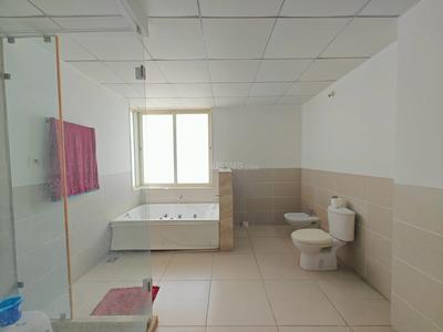 Bedroom Image of 4400 Sq.ft 4.5 BHK Apartment / Flat for rent in Marvel Zephyr, Kharadi Pune for Rs. 141000