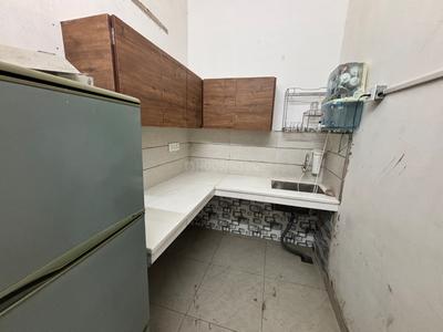 Kitchen Image of 580 Sq.ft 1 RK Builder Floor for rent in Civil Lines Ludhiana for Rs. 15000