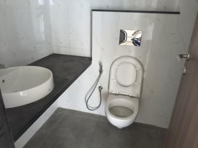 Image of 1220 Sq.ft 3 BHK Apartment / Flat for rent in Lodha Amara, Kolshet, Thane for Rs. 56000