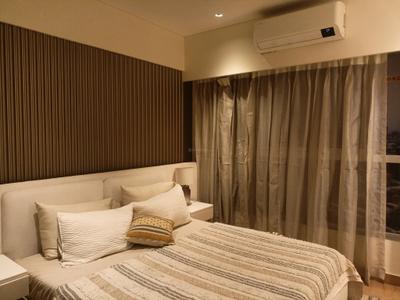 Bedroom Image of 785 Sq.ft 2 BHK Apartment / Flat for sale in Piramal Mahalaxmi, Worli Mumbai for Rs. 58000000