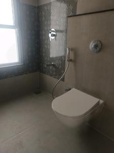 Common Bathroom Image of 1100 Sq.ft 2 BHK Apartment / Flat for rent in K Raheja Sterling, Mohammed Wadi Pune for Rs. 33000