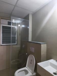 Common Bathroom Image of 950 Sq.ft 2 BHK Apartment / Flat for rent in Runwal The Central Park, Chinchwad Pune for Rs. 34500