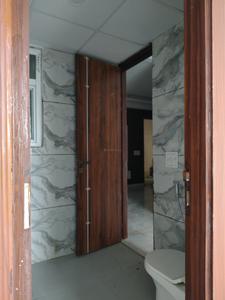 Common Bathroom Image of 1095 Sq.ft 2 BHK Apartment / Flat for sale in Devla Greater Noida for Rs. 3758165
