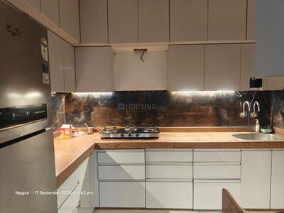Kitchen Image of 1600 Sq.ft 3 BHK Apartment / Flat for rent in Narendra Nagar Nagpur for Rs. 40000