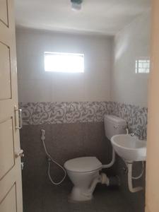 Bathroom Image of 670 Sq.ft 1 BHK Apartment / Flat for rent in C V Raman Nagar Bengaluru for Rs. 26500