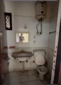 Bathroom Image of 960 Sq.ft 2 BHK Apartment / Flat for sale in Shipra Windsor And Nova Society, Indirapuram Ghaziabad for Rs. 11000000
