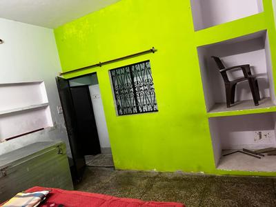 Bedroom Image of 1250 Sq.ft 3 BHK Independent House for rent in Krishna Nagar Lucknow for Rs. 15000