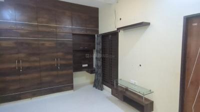 Bedroom Image of 3500 Sq.ft 3.5 BHK Builder Floor for rent in Uppilipalayam Coimbatore for Rs. 60000
