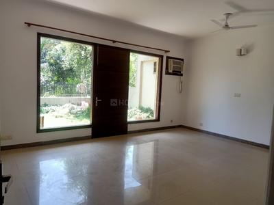 Hall Image of 10000 Sq.ft 6 BHK Independent House for rent in Sector 44 Noida for Rs. 300000