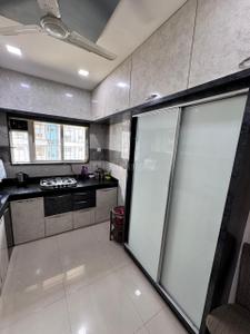 Kitchen Image of 1000 Sq.ft 2 BHK Apartment / Flat for rent in Kumar Primavera B6, Wadgaon Sheri Pune for Rs. 43000